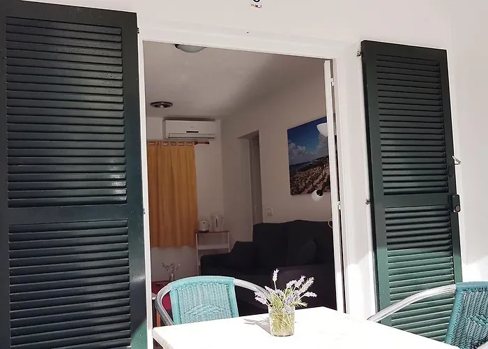 California * Cala'N Blanes (Menorca)